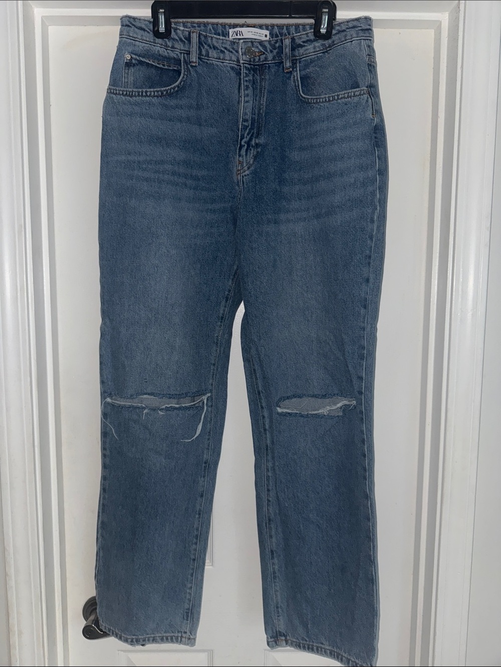 ZARA Blue Straight-Leg Ripped Jeans